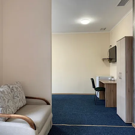 Budget Hotel Ekotel Lviv Exterior photo